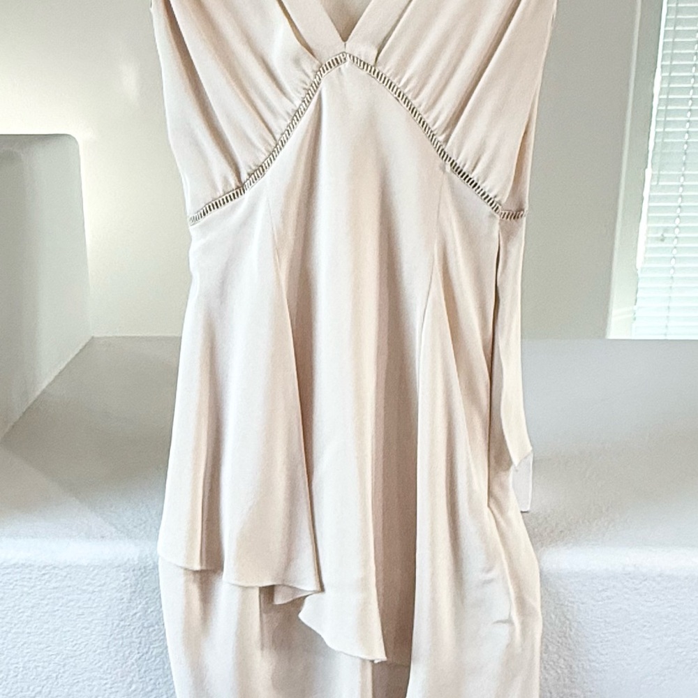Chloé 100% Silk Asymmetric Layered Midi Dress – FR 40 (US 6–8) – Beige – NWT - Picture 5 of 15